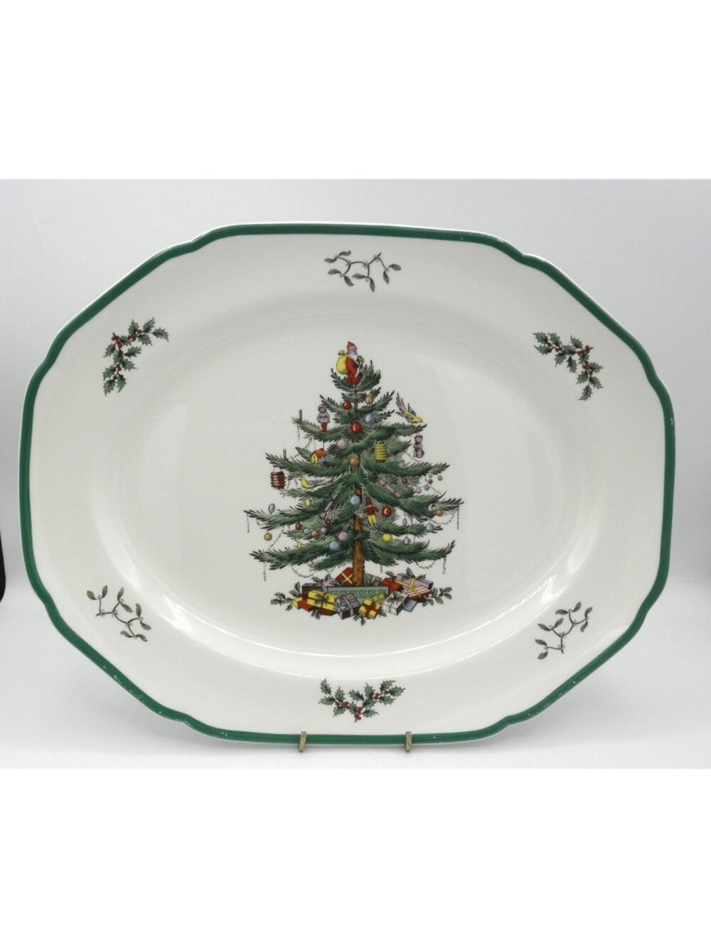 Christmas Tree by Spode 14-3/4 In. Oval Serving Platter Pattern: SP CHT England
